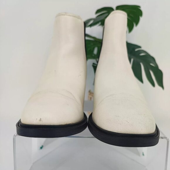 Ugg Women's Emmeth Chelsea White Jasmine Leather Boots Size 9 US - Picture 2 of 12